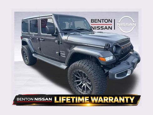 Used 2021 Jeep Wrangler Unlimited Sahara w/ Uconnect 4C Nav & Sound Group image 1