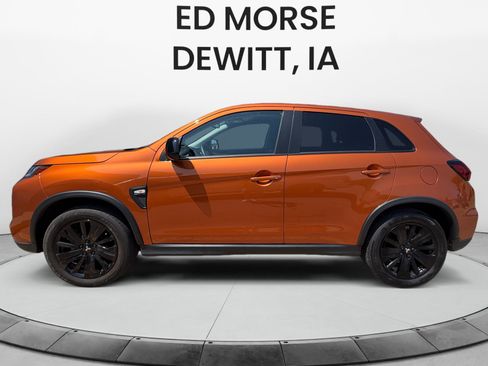 Used 2025 Mitsubishi Outlander Sport AWD image 2