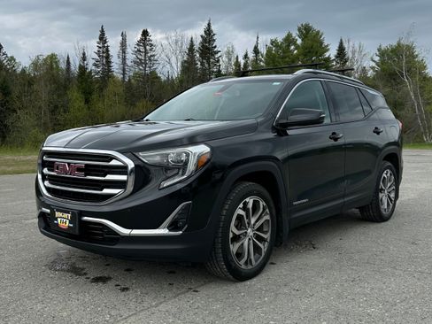 Used 2019 GMC Terrain SLT w/ Preferred Package AWD/4WD image 8