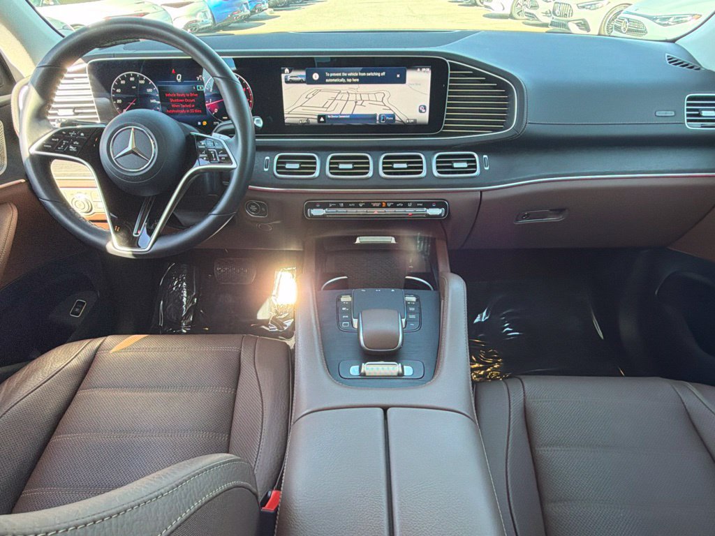 Certified 2026 Mercedes-Benz GLS 450 4MATIC image 32