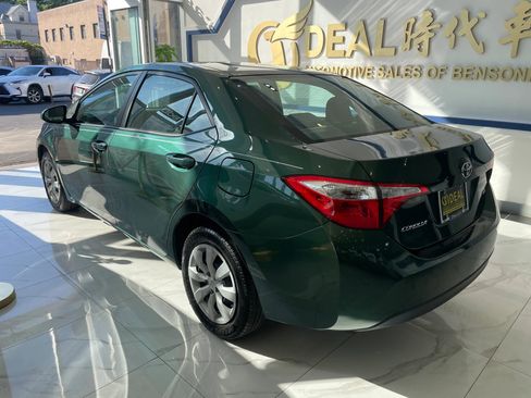 Used 2015 Toyota Corolla LE FWD image 5