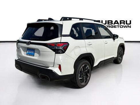 Used 2025 Subaru Forester Limited AWD/4WD image 7