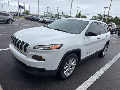 Used 2016 Jeep Cherokee Sport