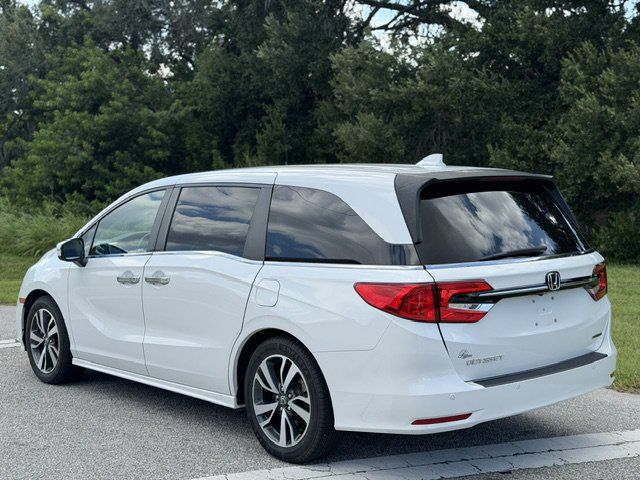 Used 2021 Honda Odyssey Touring image 3