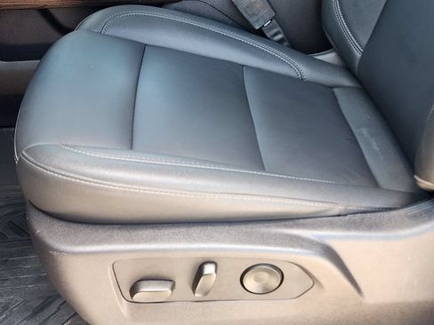 Certified 2024 Chevrolet Silverado 1500 LT Trail Boss w/ Convenience Package II AWD/4WD image 24