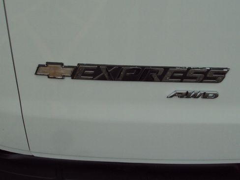 Used 2013 Chevrolet Express 1500 LS image 38