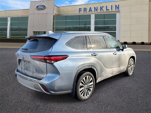 Used 2020 Toyota Highlander Platinum image 7