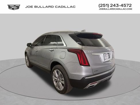 New 2026 Cadillac XT5 Premium Luxury w/ Driver Assist Package FWD image 5