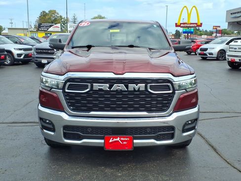 Used 2025 RAM 1500 Big Horn AWD/4WD image 9