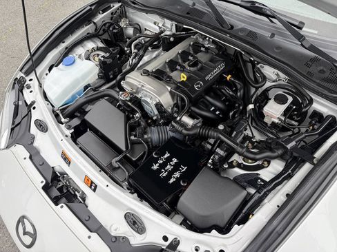 Used 2016 MAZDA MX-5 Miata Grand Touring RWD image 26