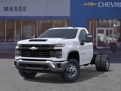 New 2025 Chevrolet Silverado 3500 W/T w/ WT Convenience Package image 6