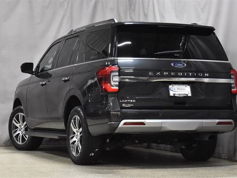Used 2024 Ford Expedition Limited image 8