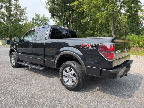 Used 2014 Ford F150 FX4 w/ Equipment Group 402A Luxury AWD/4WD image 16