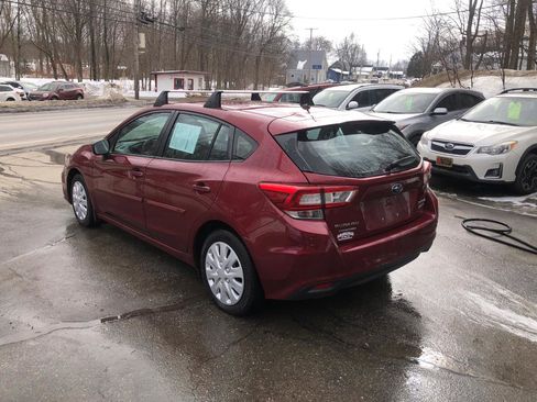 Used 2017 Subaru Impreza 2.0i image 7