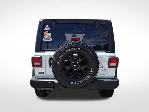 Used 2022 Jeep Wrangler Unlimited Sport AWD/4WD image 6