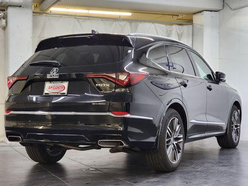 Used 2025 Acura MDX SH-AWD w/ Advance Package image 5