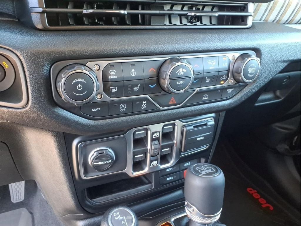 New 2026 Jeep Gladiator Sport AWD/4WD image 20