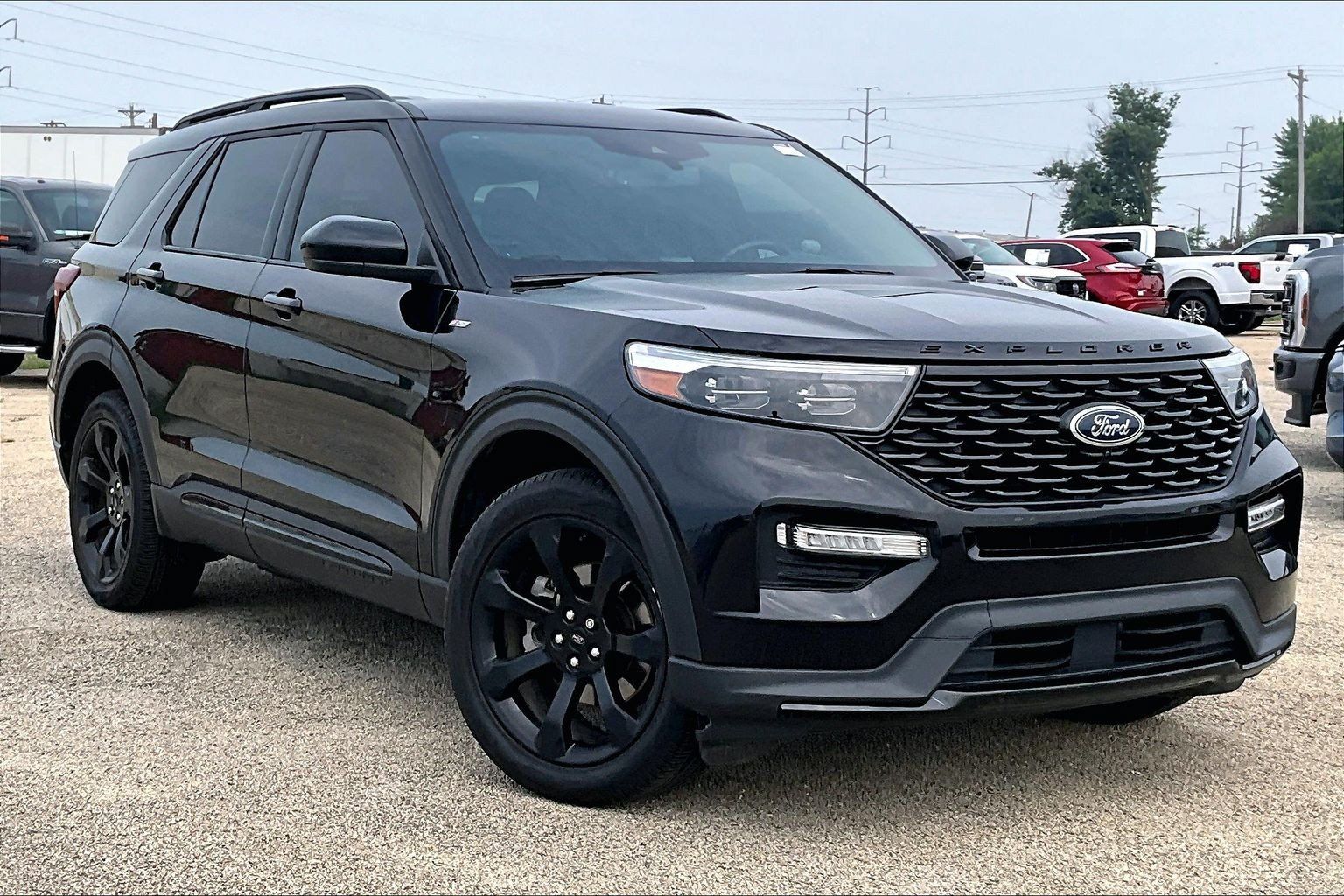 Used 2024 Ford Explorer ST-Line w/ Class IV Trailer Tow Package AWD/4WD image 38