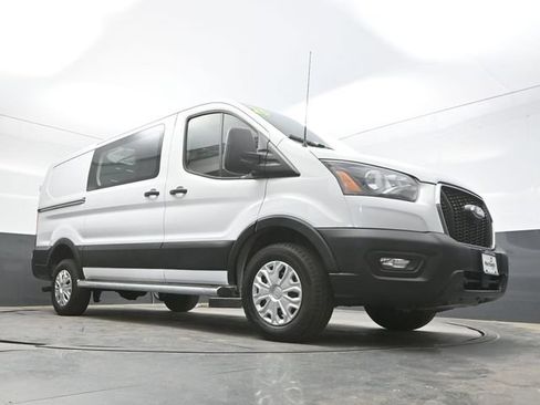 Used 2025 Ford Transit 250 Low Roof w/ Exterior Upgrade Package RWD image 40