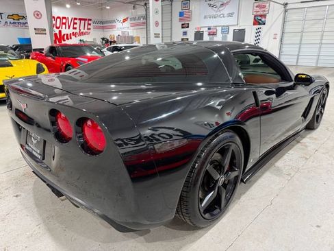 Used 2008 Chevrolet Corvette Coupe w/ Preferred Equipment Group RWD image 5