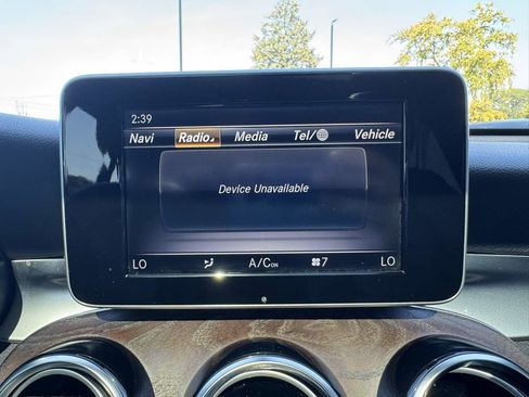 Used 2019 Mercedes-Benz GLC 300 4MATIC w/ AMG Line image 16