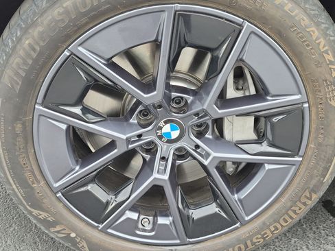 Used 2025 BMW i4 eDrive40 w/ Parking Assistance Package RWD image 13