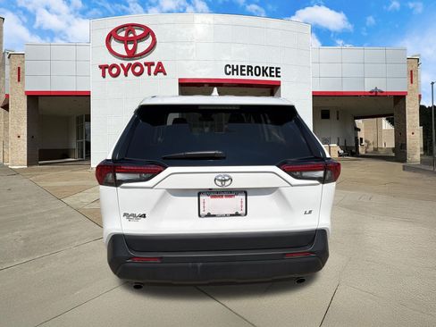 Used 2025 Toyota RAV4 LE FWD image 6