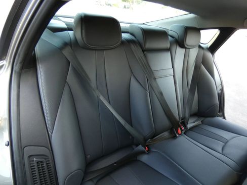 Used 2023 Toyota Mirai image 32