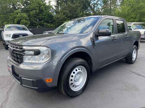 Used 2023 Ford Maverick XL FWD image 1