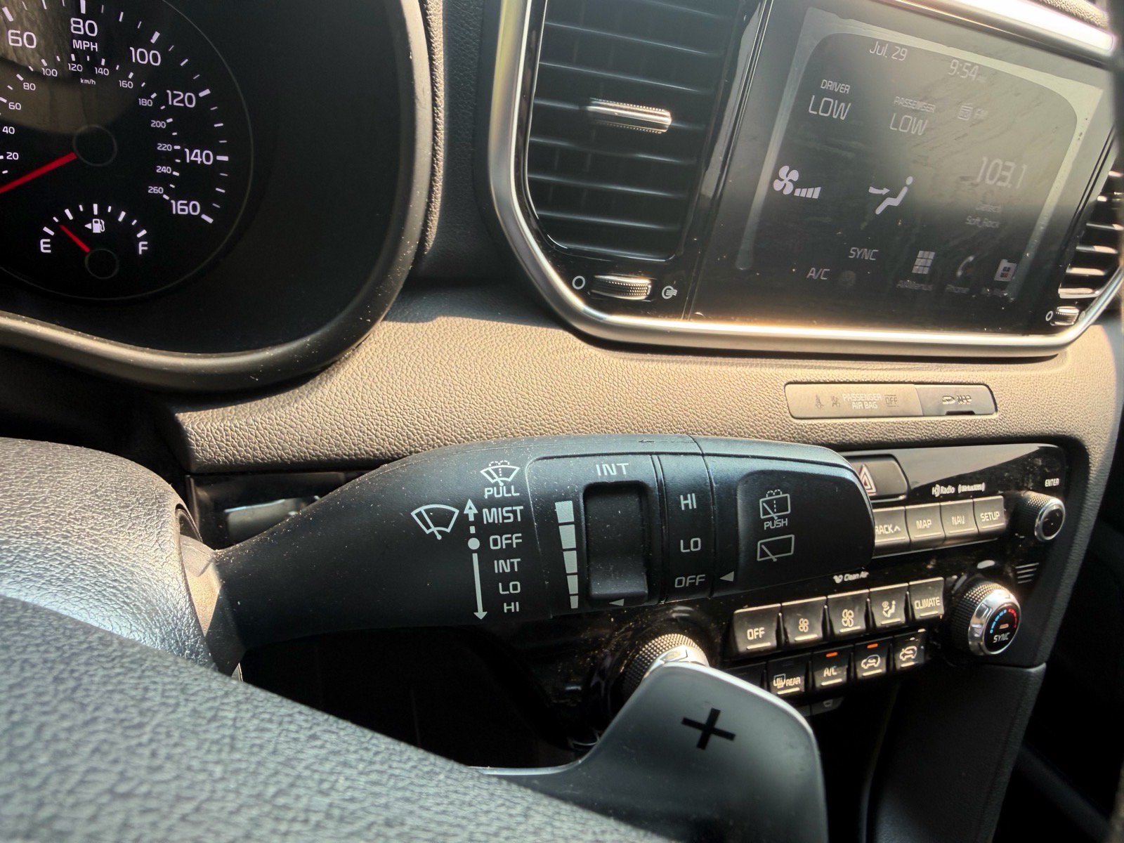 Used 2021 Kia Sportage SX FWD image 33