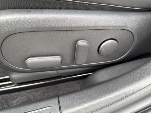 Used 2025 Hyundai Ioniq 5 SEL image 20