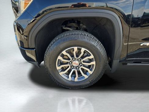 Used 2020 GMC Sierra 1500 AT4 w/ AT4 Premium Package AWD/4WD image 47