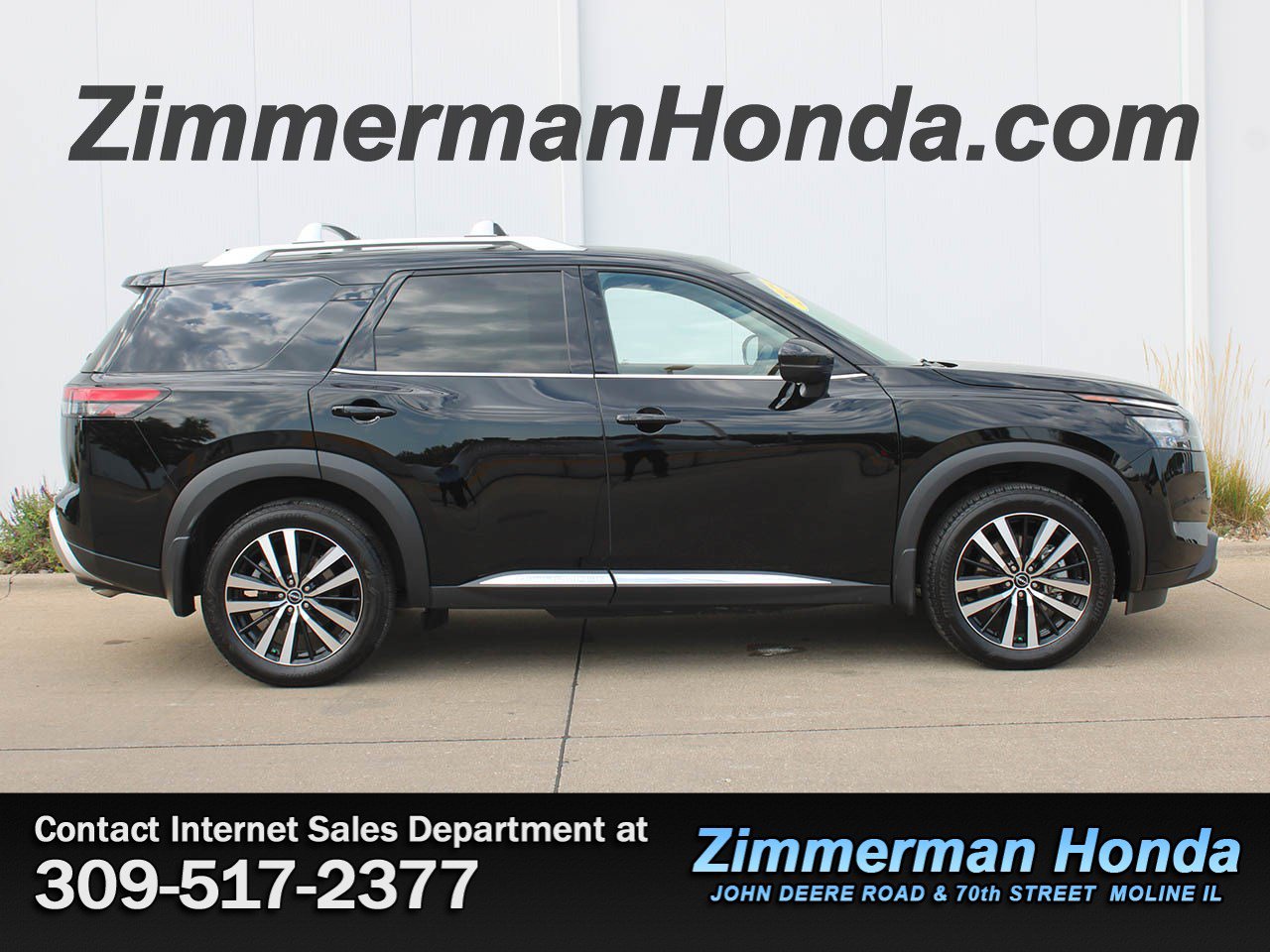Used 2025 Nissan Pathfinder Platinum AWD/4WD image 1