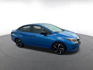 Used 2024 Nissan Versa SR video 2
