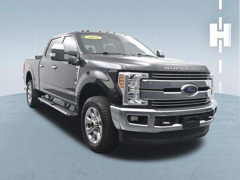 Used 2018 Ford F250 Lariat w/ Lariat Ultimate Package image 3