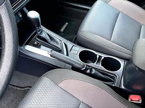 Used 2017 Toyota Corolla LE w/ Carpet Mat Package (TMS) image 14