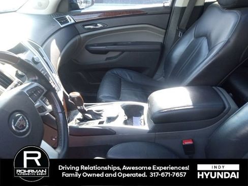 Used 2010 Cadillac SRX Premium image 11