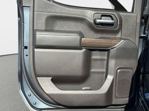 Used 2020 Chevrolet Silverado 1500 RST image 13