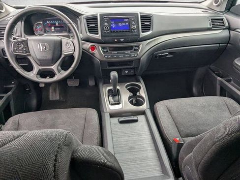 Used 2019 Honda Pilot LX image 16