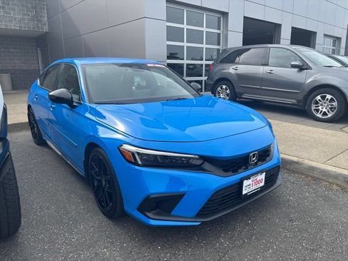 Used 2024 Honda Civic Sport image 3