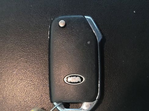 Used 2021 Kia Sorento LX FWD image 32