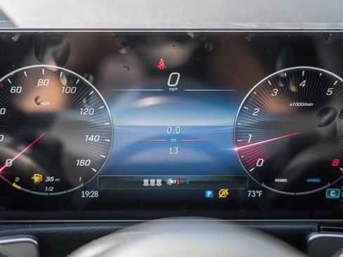 New 2026 Mercedes-Benz GLB 250 4MATIC image 45