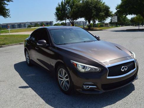 Used 2015 INFINITI Q50 Premium w/ Navigation Package AWD/4WD image 2