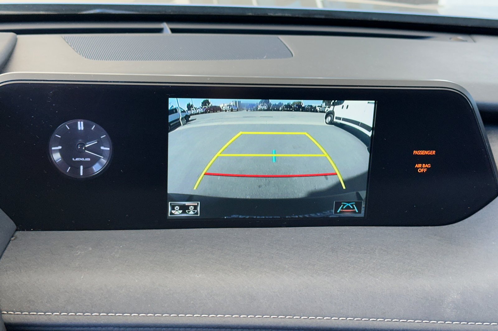 Used 2019 Lexus UX 200 w/ Premium Package FWD image 22