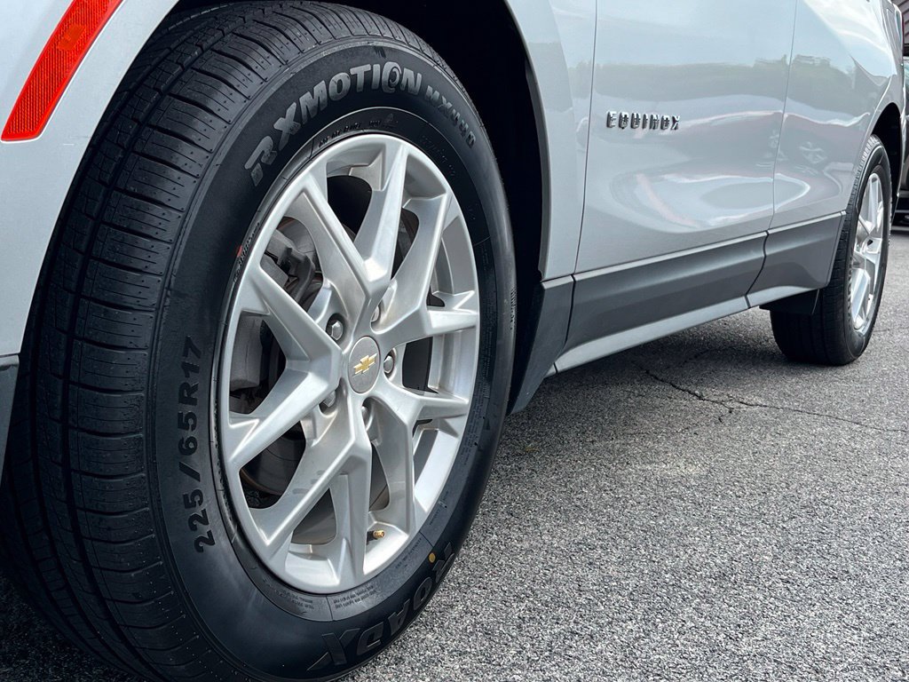 Used 2022 Chevrolet Equinox LT FWD image 16
