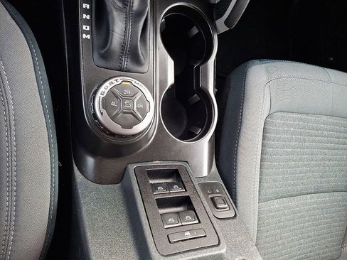 Used 2023 Ford Bronco Outer Banks image 25