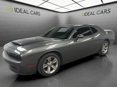 Used 2019 Dodge Challenger SXT