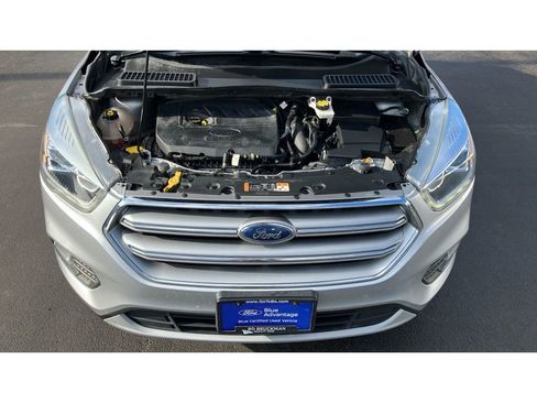 Certified 2017 Ford Escape SE w/ Equipment Group 201A image 38