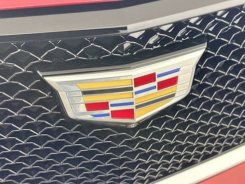 New 2025 Cadillac XT6 Sport w/ Technology Package image 20