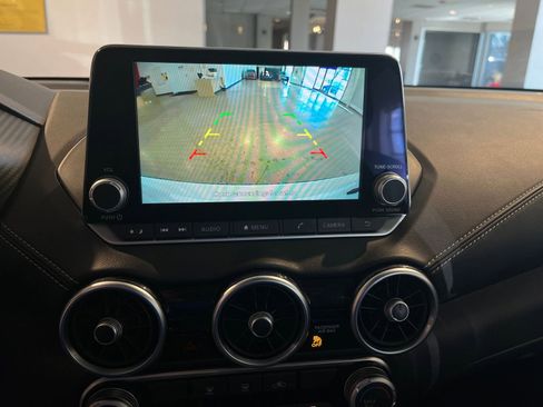 Used 2024 Nissan Sentra SV image 17